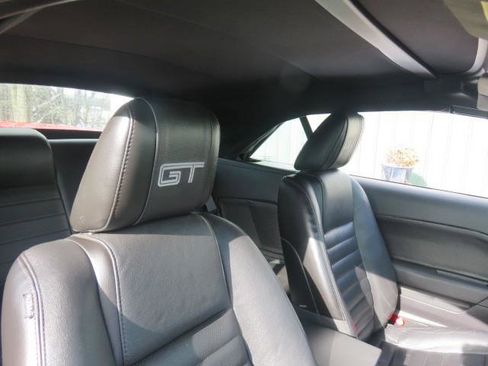 Used 2007 Ford Mustang GT Premium image 17