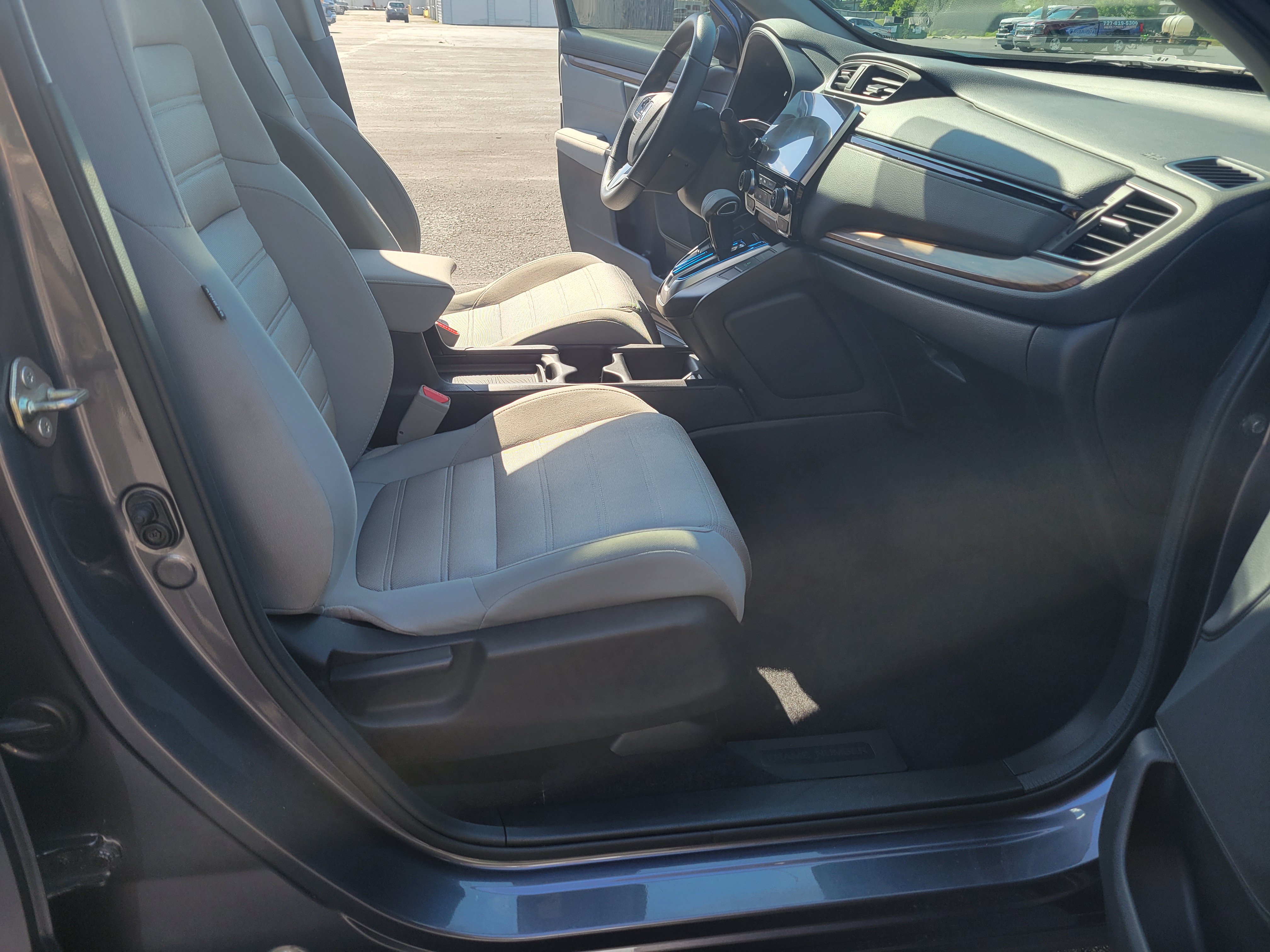Used 2019 Honda CR-V EX image 25