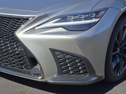 Certified 2022 Lexus LS 500 F Sport w/ Accessory Package (Z2) RWD image 10