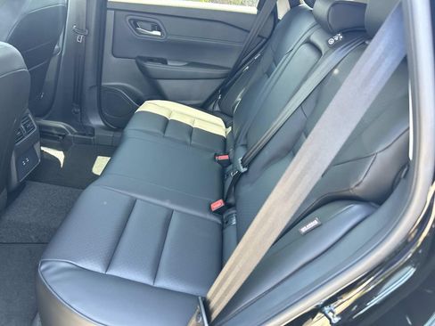 New 2026 Nissan Rogue Dark Armor AWD/4WD image 21