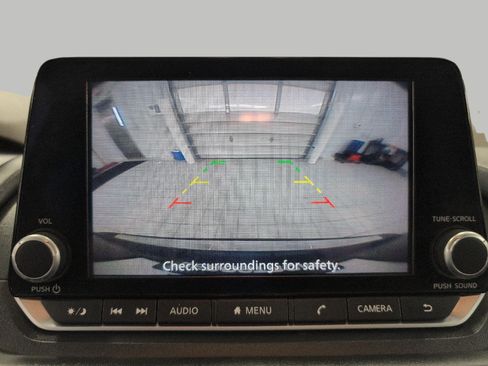 Used 2023 Nissan Rogue SV AWD/4WD image 15