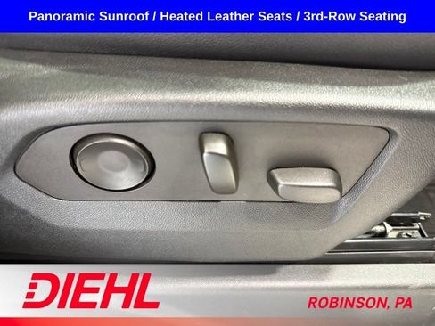 Used 2022 Chevrolet Tahoe Z71 AWD/4WD image 16