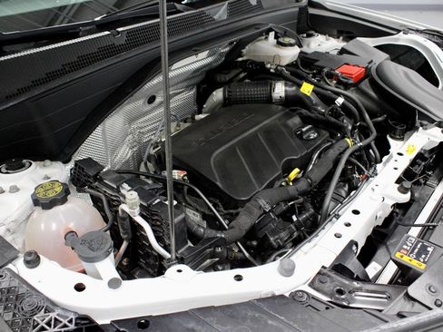 Used 2023 Chevrolet TrailBlazer LT FWD image 18