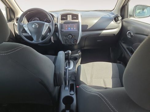 Used 2019 Nissan Versa SV FWD image 10