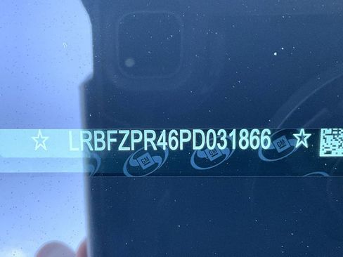 Certified 2023 Buick Envision Essence w/ Technology Package I image 25