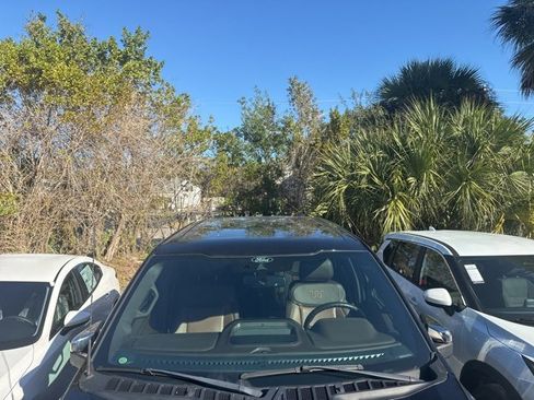 Used 2022 Ford F150 King Ranch w/ Equipment Group 601A High image 18