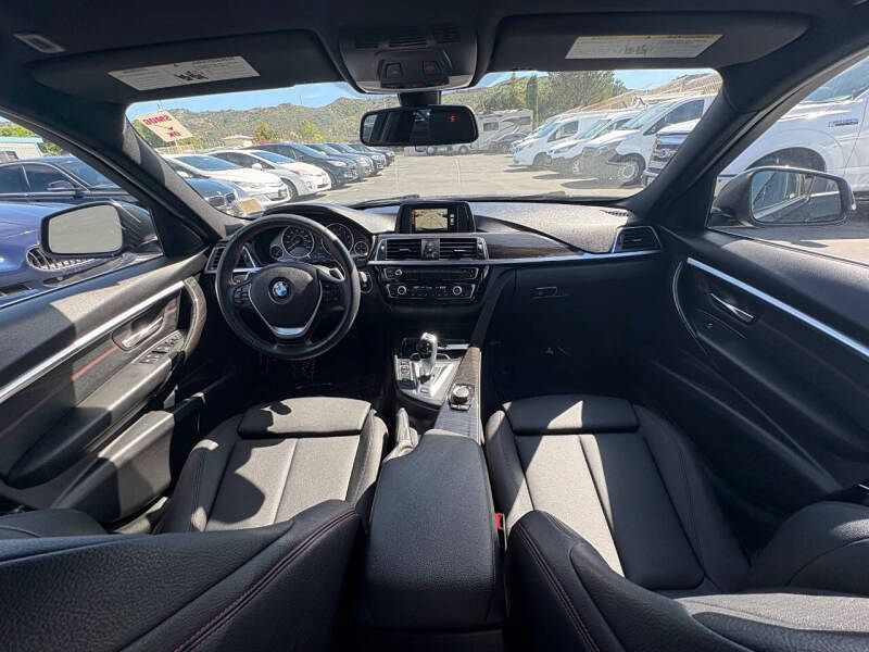 Used 2017 BMW 330e RWD image 11