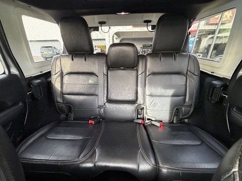 Used 2020 Jeep Wrangler Unlimited Sahara image 4