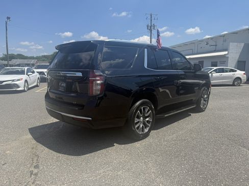 Used 2023 Chevrolet Tahoe LT w/ LT Signature Plus Package AWD/4WD image 3