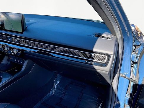 Used 2025 Honda Civic Sport image 20