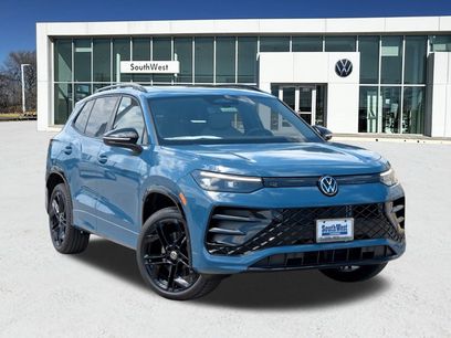 New 2025 Volkswagen Tiguan SE R-Line
