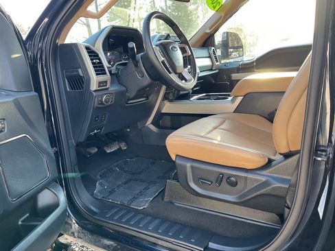 Used 2022 Ford F250 Lariat w/ Lariat Ultimate Package image 9