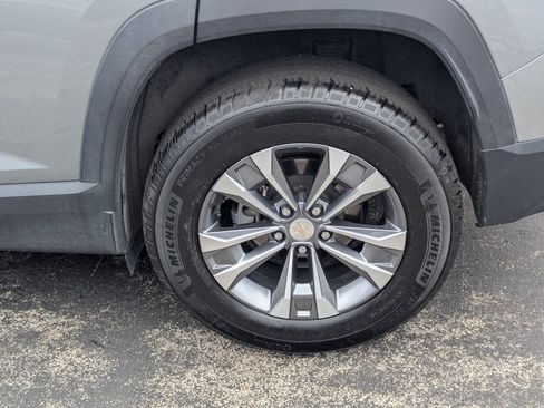 Certified 2026 Chevrolet Equinox LT w/ Convenience Package II AWD/4WD image 17