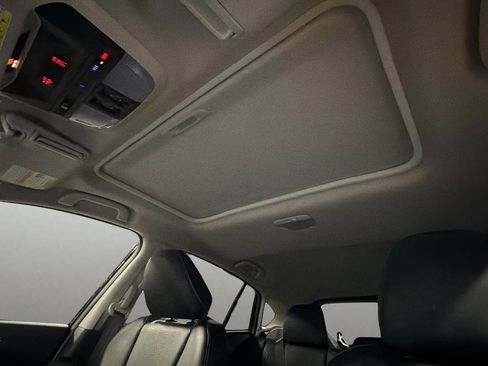 Used 2023 Subaru Crosstrek 2.5i Limited w/ Moonroof Package image 42