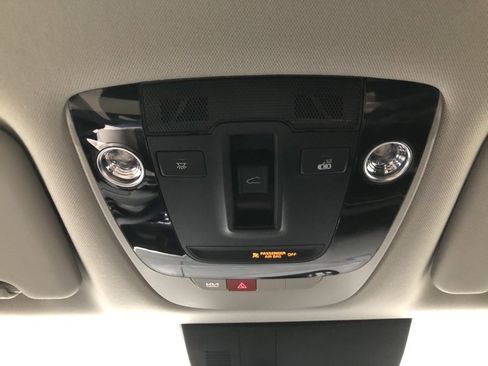 New 2026 Kia Sportage EX w/ EX Panorama Roof Package image 31