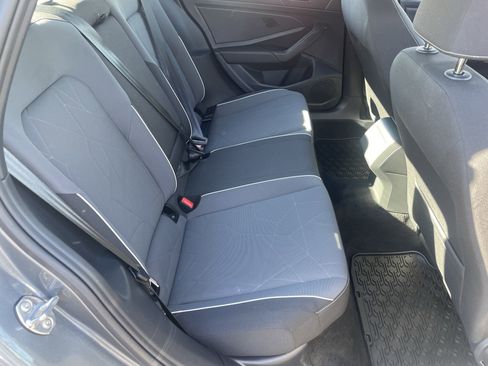 Certified 2025 Volkswagen Jetta Sport image 11