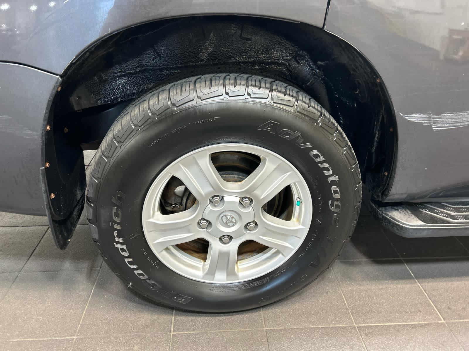Used 2015 Toyota Sequoia SR5 AWD/4WD image 26