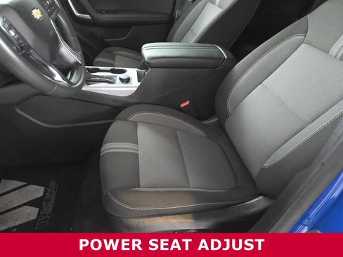 Used 2025 Chevrolet Blazer LT image 23