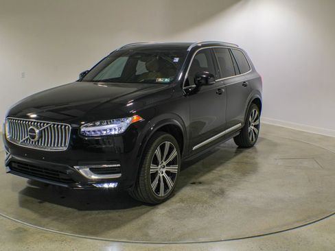 Used 2023 Volvo XC90 B6 Ultimate AWD/4WD image 1