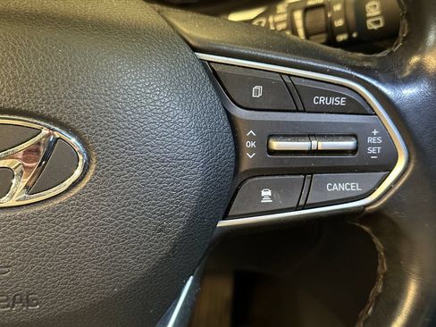 Used 2020 Hyundai Santa Fe Limited AWD/4WD image 12