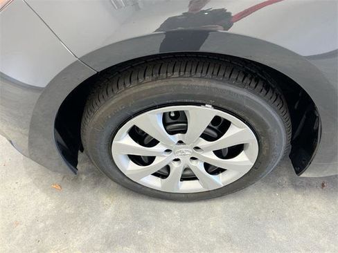 Certified 2024 Toyota Corolla LE image 11