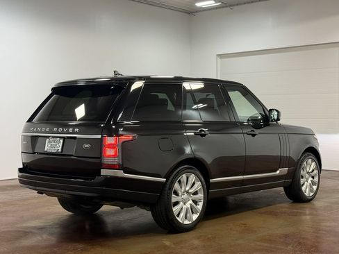 Used 2016 Land Rover Range Rover Supercharged AWD/4WD image 4