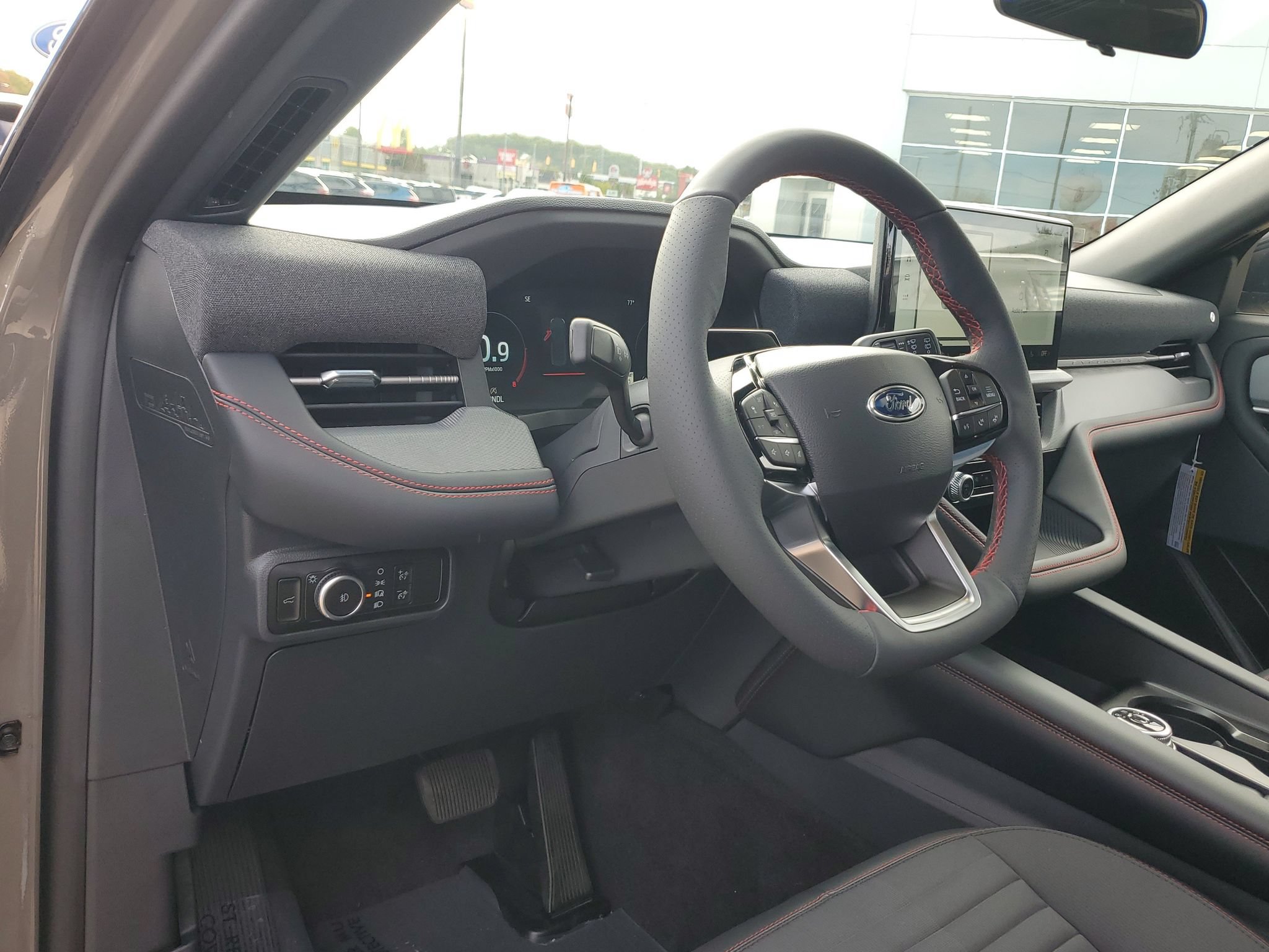 New 2027 Ford Explorer ST-Line AWD/4WD image 18