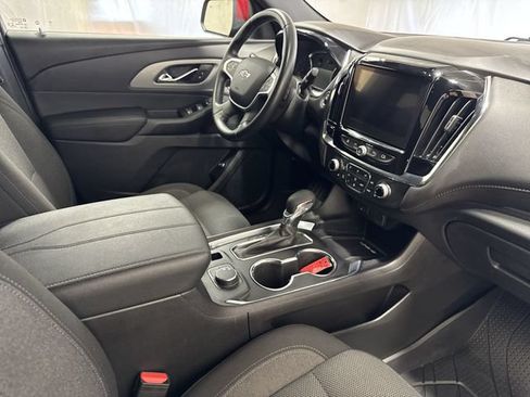 Used 2023 Chevrolet Traverse LT FWD image 30