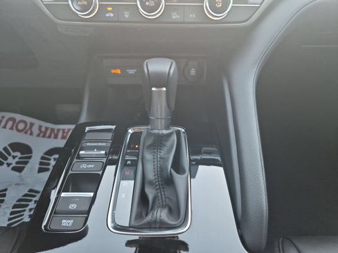 Used 2026 Acura Integra FWD image 19