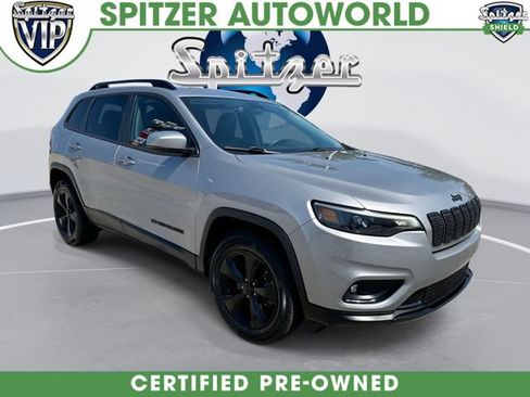 Used 2019 Jeep Cherokee Latitude Plus AWD/4WD image 1