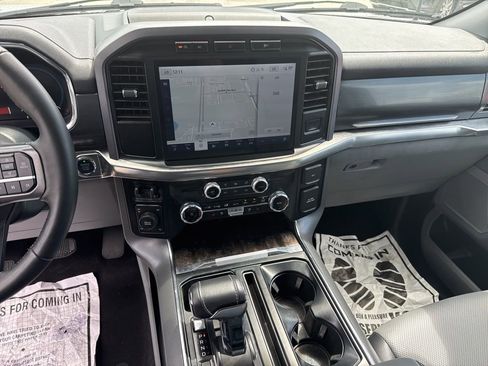 Used 2023 Ford F150 Lariat image 8