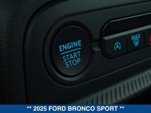 New 2025 Ford Bronco Sport Heritage w/ Convenience Package AWD/4WD image 33