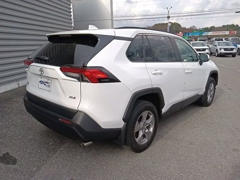 Used 2024 Toyota RAV4 XLE image 3