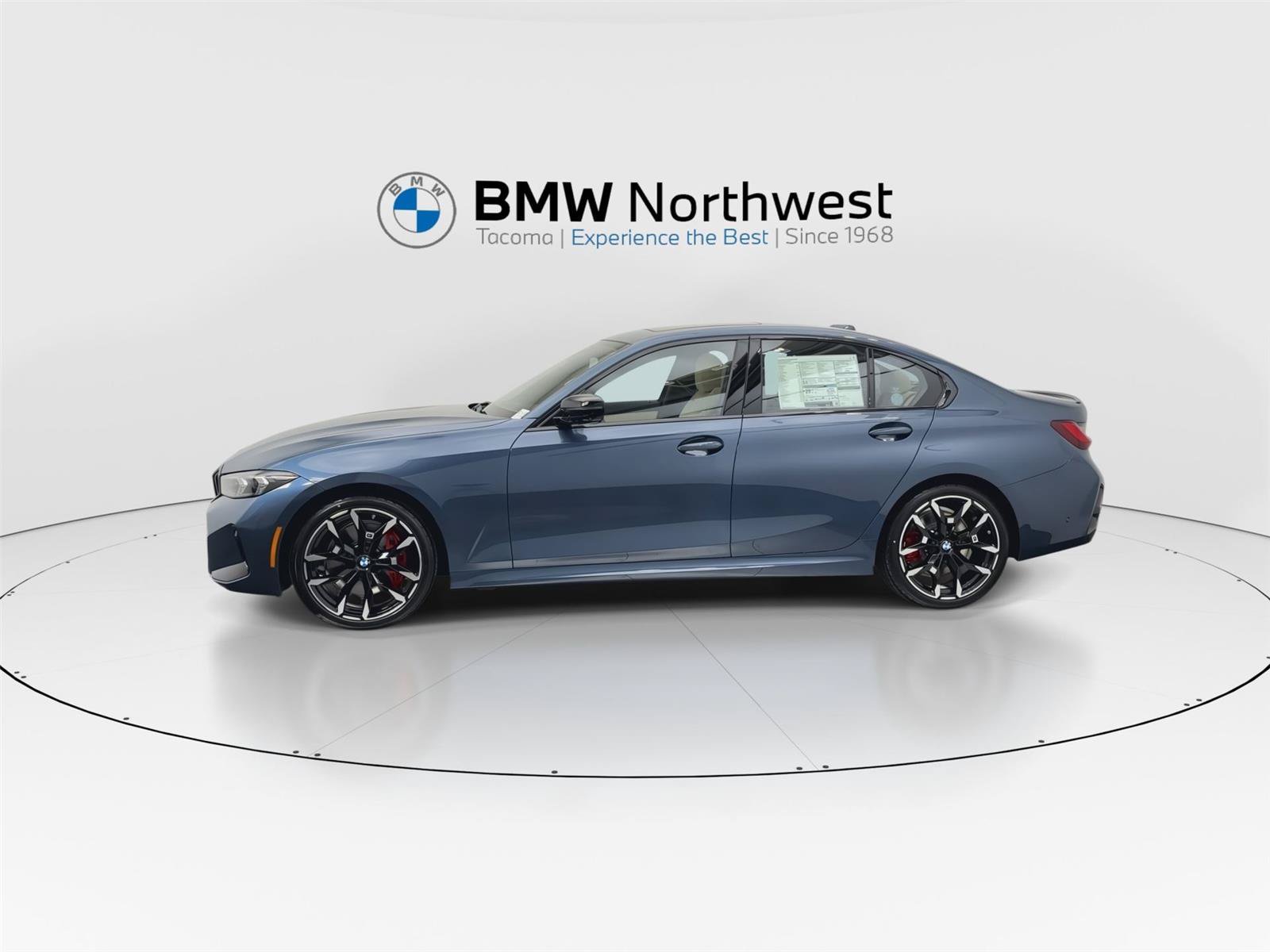 Used 2026 BMW 330i xDrive Sedan w/ M Sport Package AWD/4WD image 10