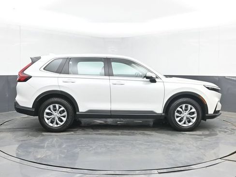 Used 2023 Honda CR-V LX image 11