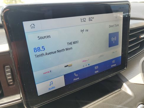 Used 2020 Ford Explorer XLT AWD/4WD image 21