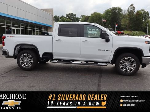 New 2026 Chevrolet Silverado 2500 LT AWD/4WD image 1
