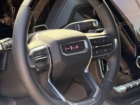 New 2026 GMC Yukon Elevation image 20