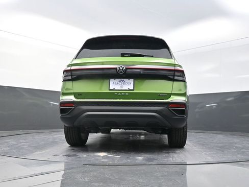 New 2026 Volkswagen Taos SE AWD/4WD image 25