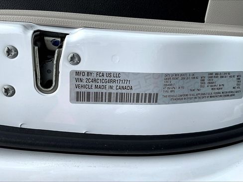 Used 2024 Chrysler Voyager LX FWD image 19