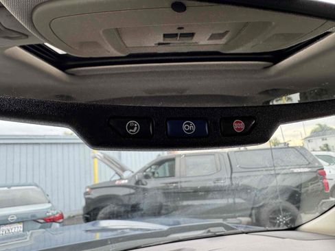 Used 2018 Chevrolet Silverado 1500 LTZ w/ Sport Package image 32