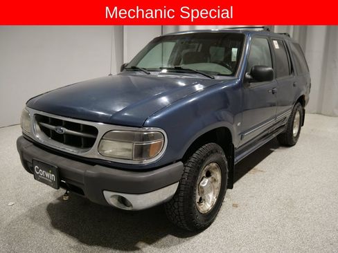Used 1999 Ford Explorer XLT AWD/4WD image 13