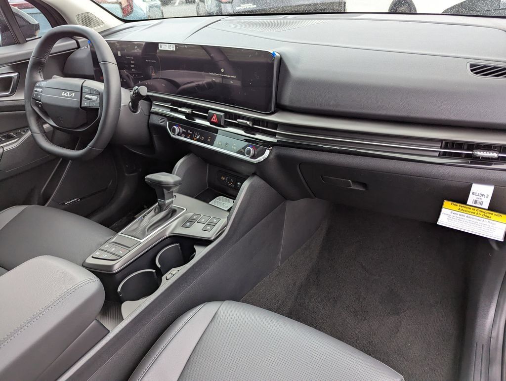New 2026 Kia Sportage SX FWD image 12