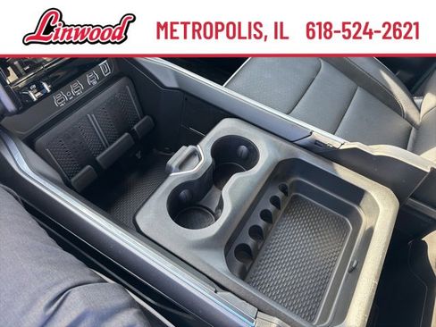 Used 2025 RAM 1500 Laramie w/ Night Edition image 24