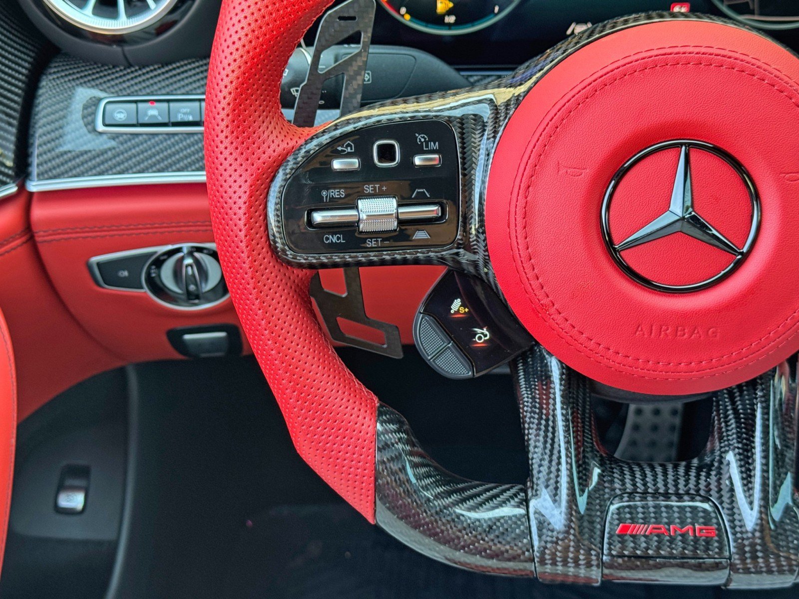 Used 2020 Mercedes-Benz AMG GT 63 S image 23