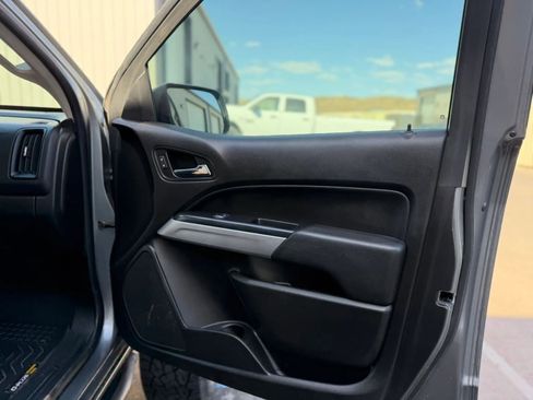 Used 2019 Chevrolet Colorado ZR2 AWD/4WD image 37