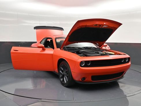 Used 2021 Dodge Challenger SXT w/ Blacktop Package RWD image 38