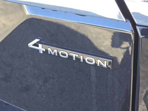 New 2026 Volkswagen Atlas SE image 13