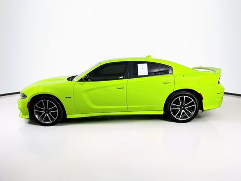 Used 2023 Dodge Charger R/T RWD image 4