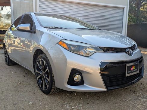 Used 2016 Toyota Corolla S image 2
